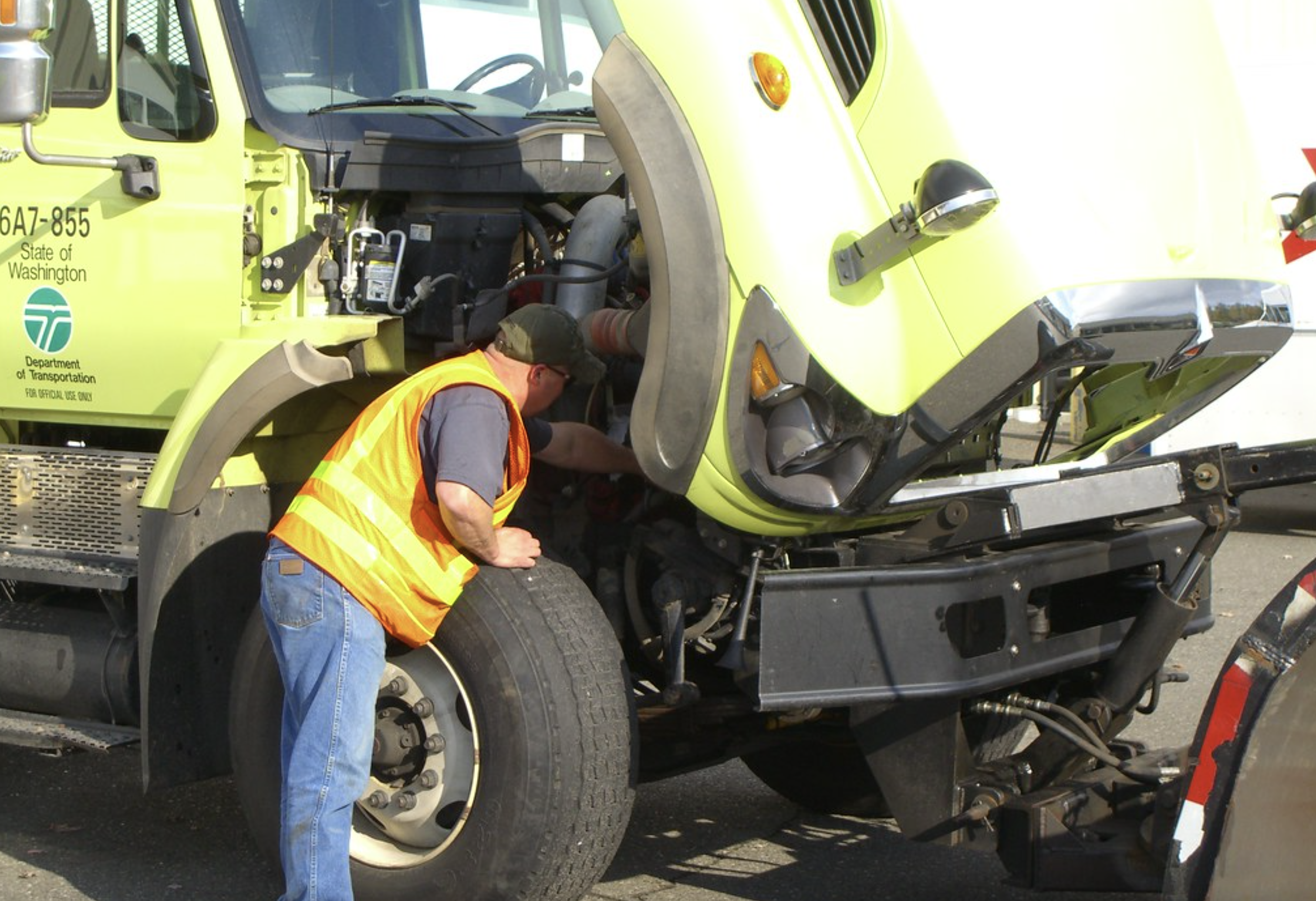 this image shows mobile truck engine repair in Pawtucket, RI